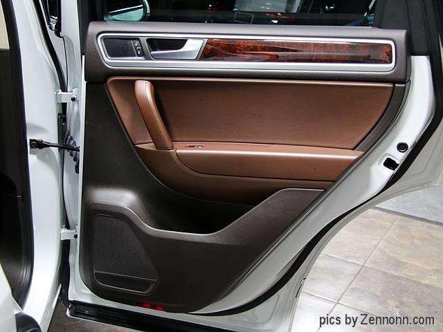 Volkswagen Touareg 2014 photo 26